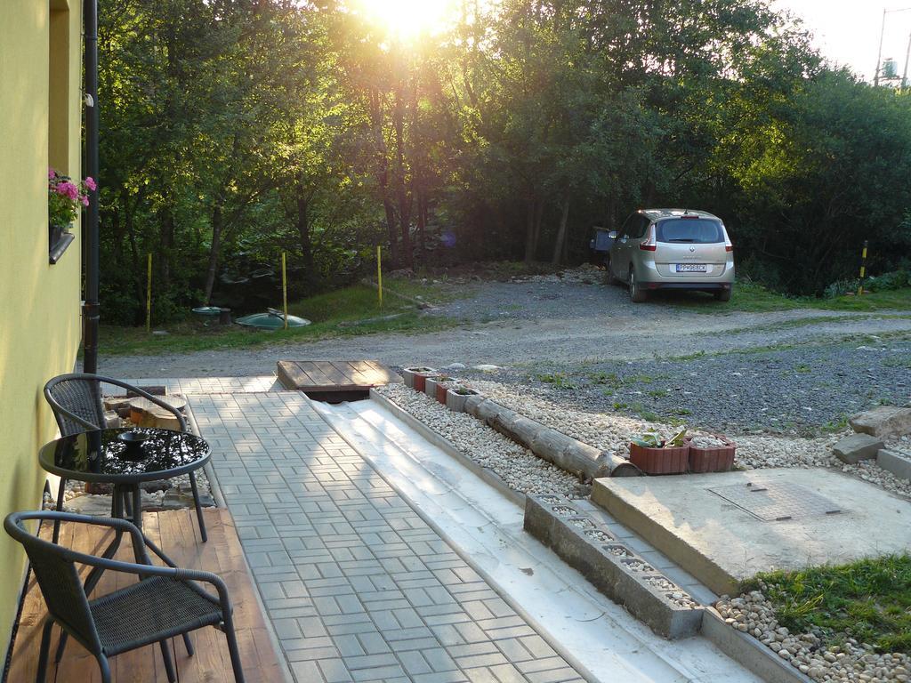 Privat Za Lesikom Zdiar Exterior photo